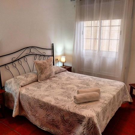 Apartamentos Isora Frontera Bagian luar foto