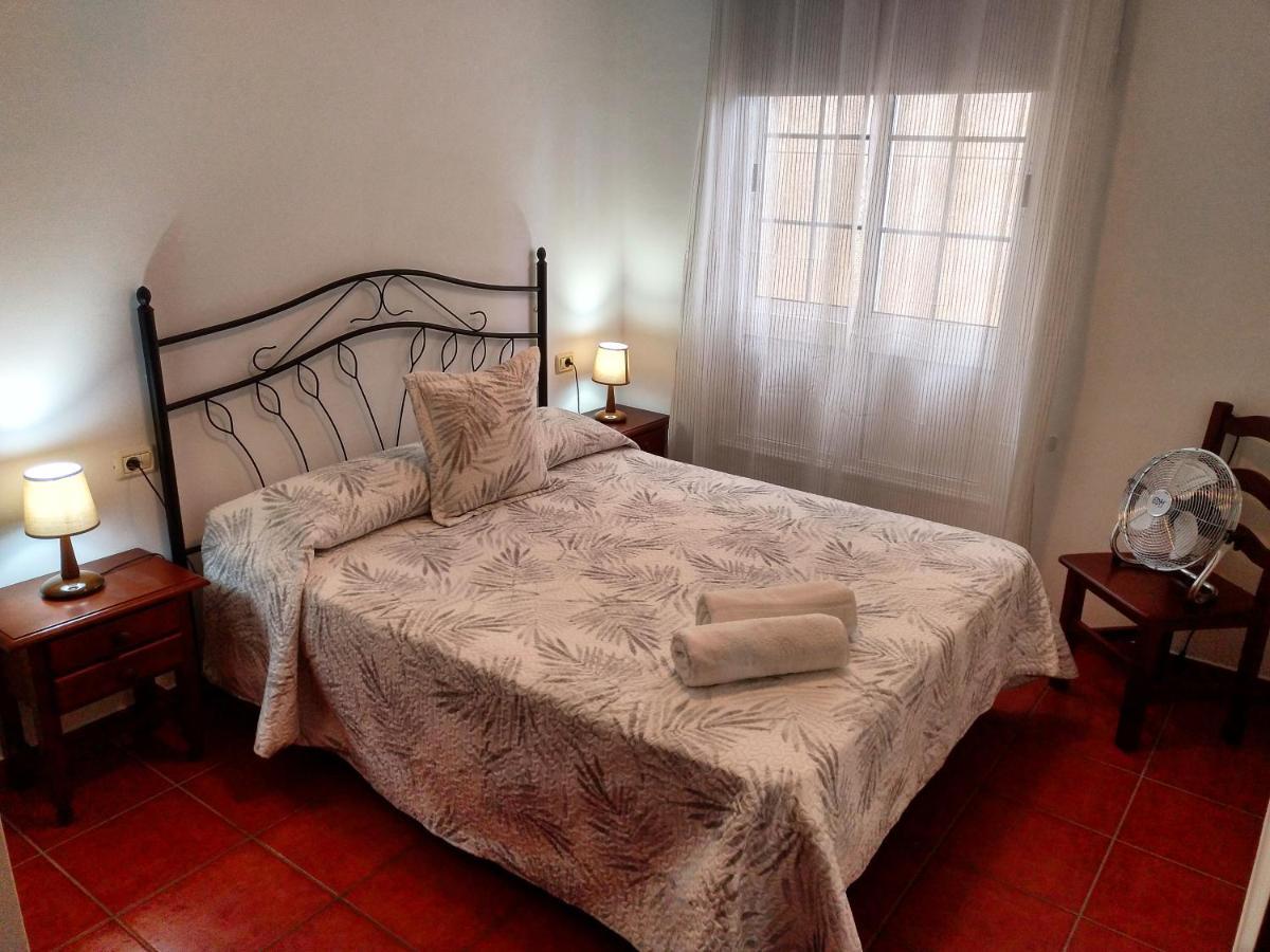 Apartamentos Isora Frontera Bagian luar foto