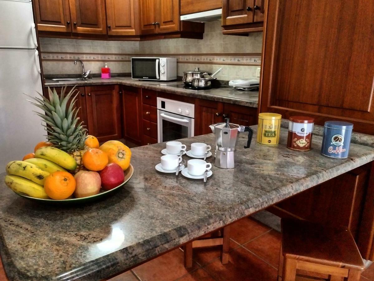Apartamentos Isora Frontera Bagian luar foto